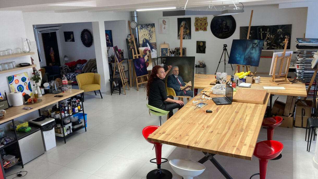 TRINITY společná výstava obrazů TRINITY společná výstava obrazů